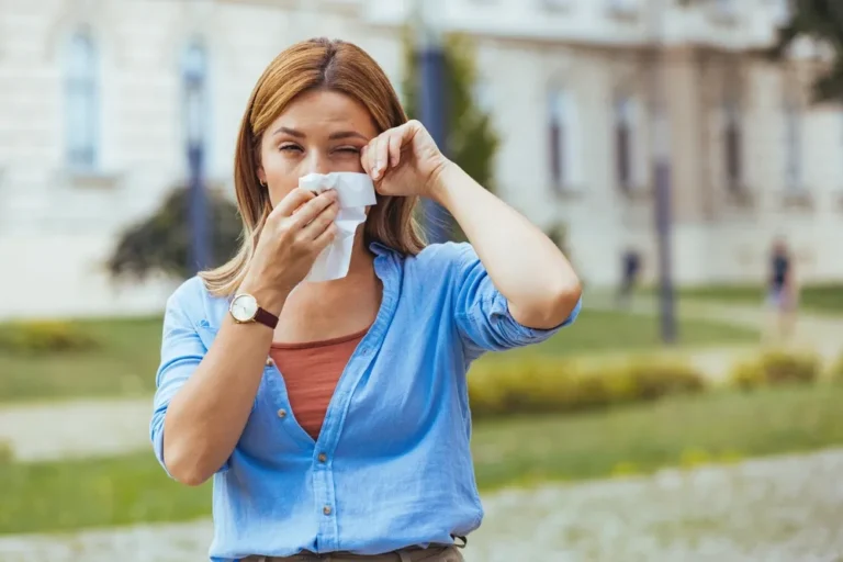 How Allergies Affect Your Ears, Nose, and Throat